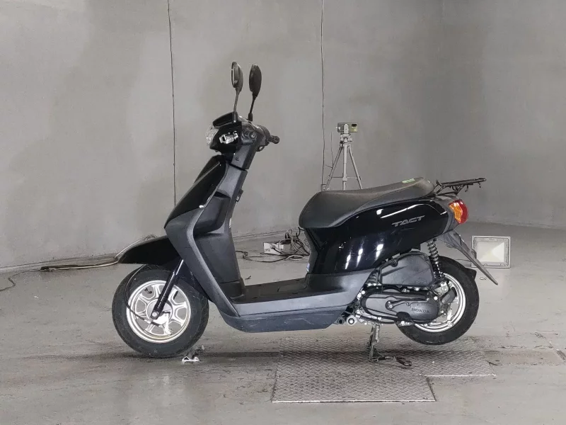 Honda TACT BASIC
