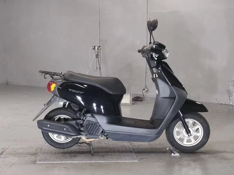 Honda TACT BASIC