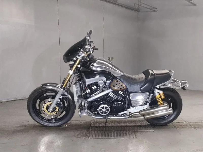 Yamaha V-MAX