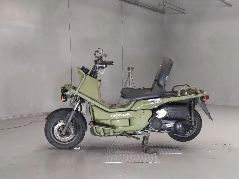 Honda PS250
