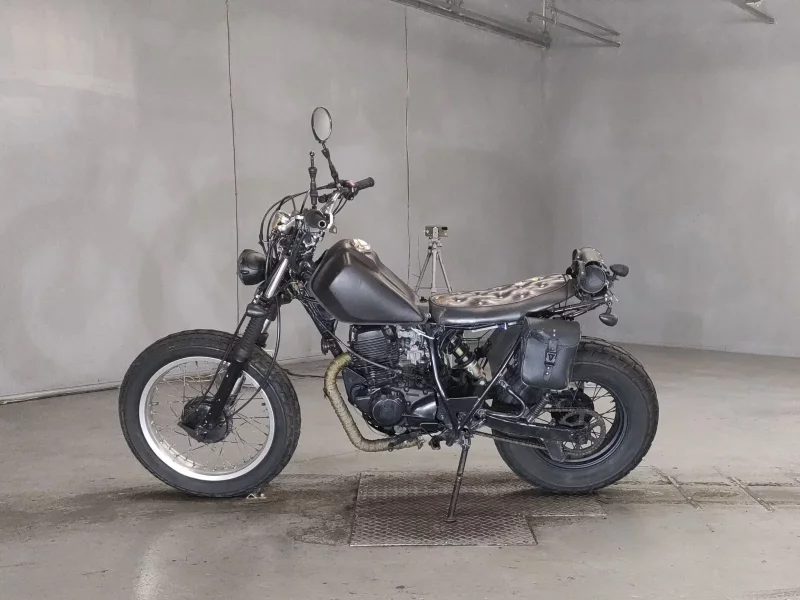 Yamaha TW200