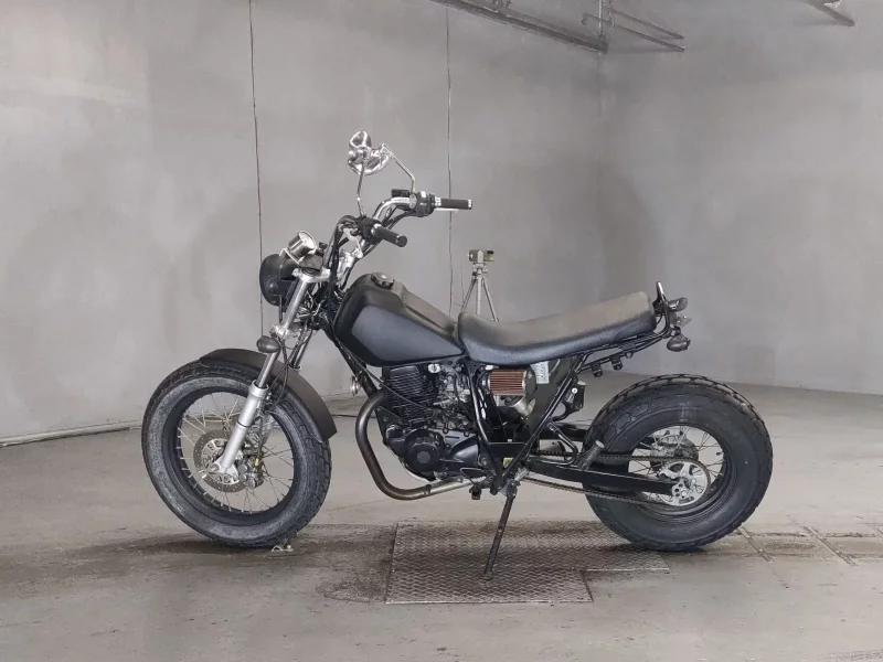 Yamaha TW200