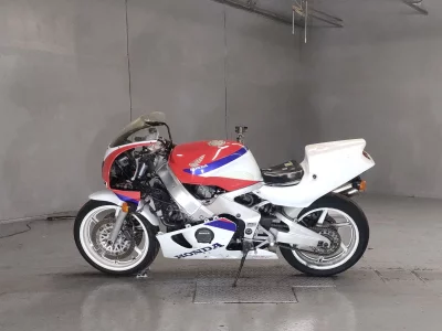 Honda CBR400RR