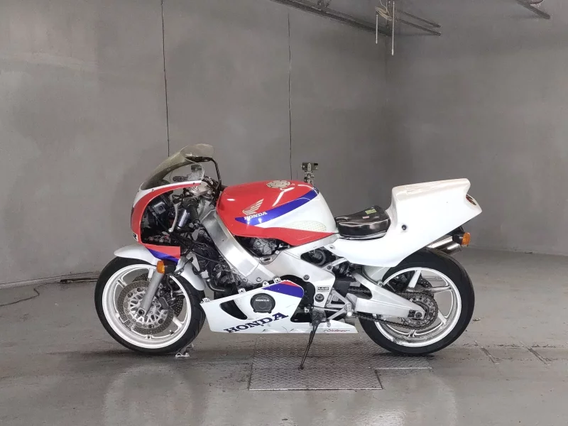 Honda CBR400RR