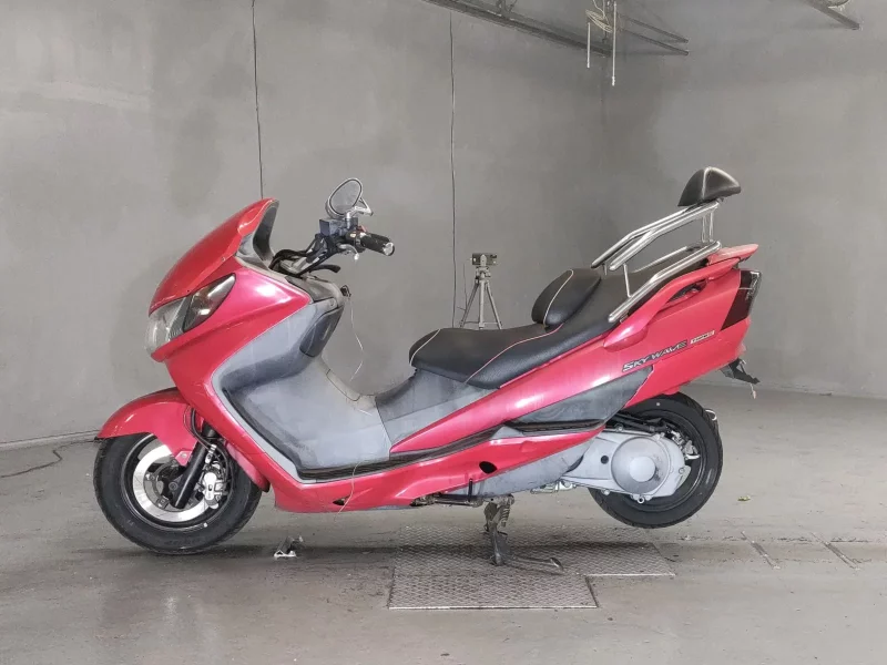 Suzuki SKYWAVE 250S