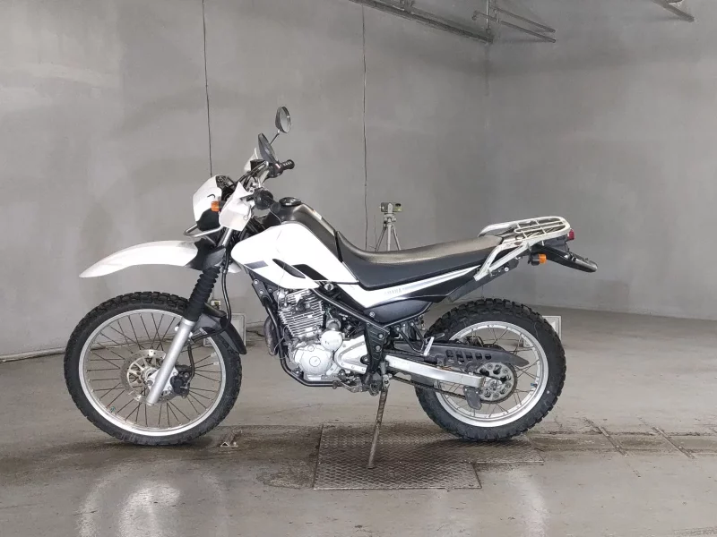 Yamaha SEROW 250