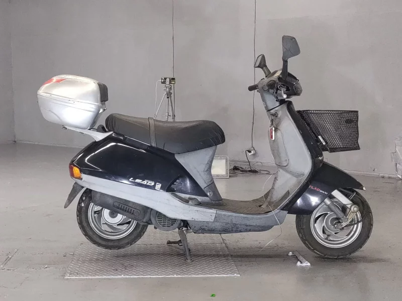 Honda LEAD 90