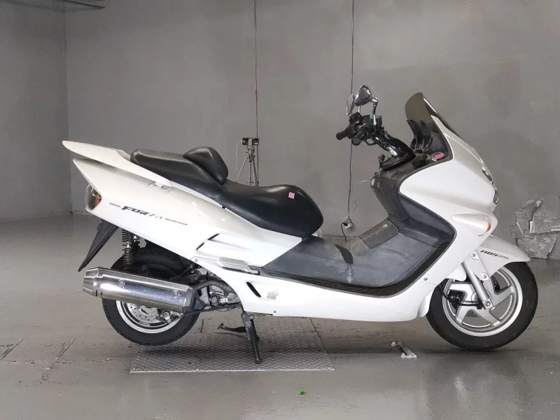 Honda FORZA S