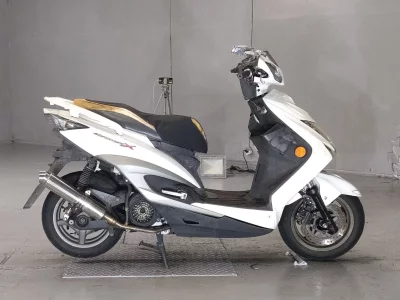 Yamaha CYGNUS125XSR