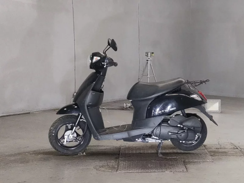 Suzuki LET S