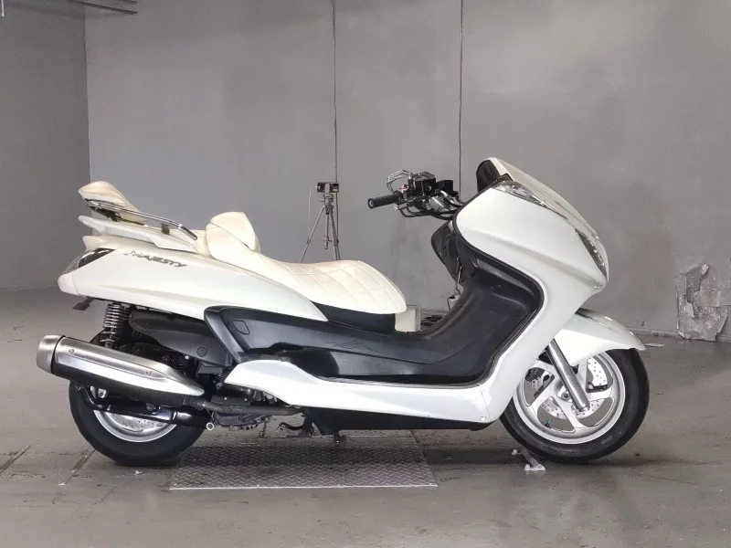 Yamaha GRAND MAJESTY250