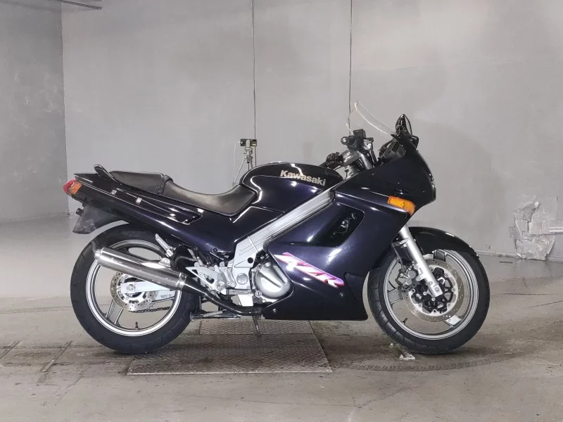 Kawasaki ZZR250