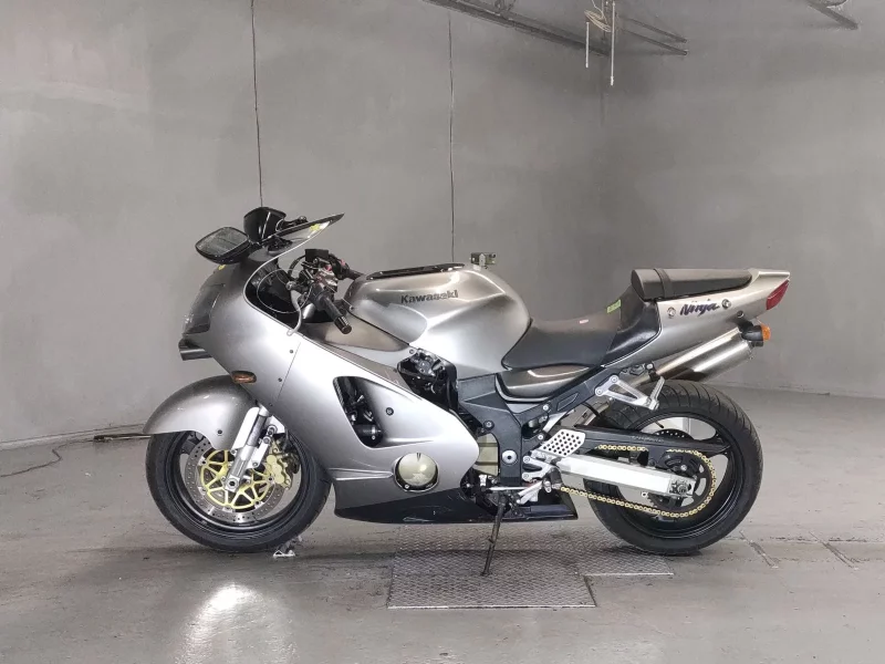 Kawasaki ZX-12R