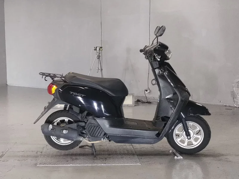 Honda TACT BASIC