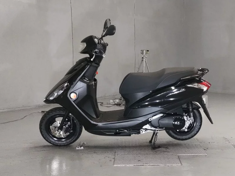 Yamaha AXIS Z
