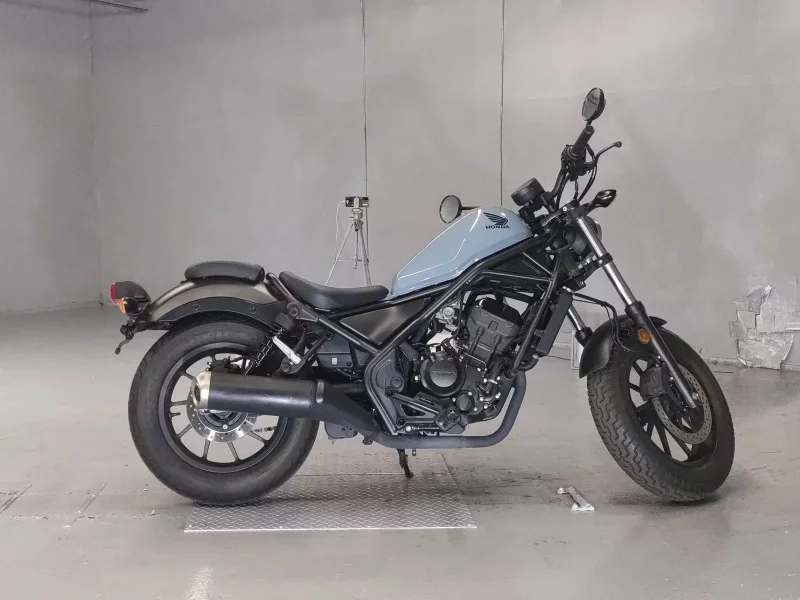 Honda REBEL