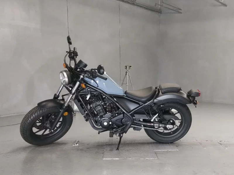 Honda REBEL