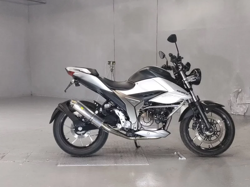 Suzuki JIKUSA-250