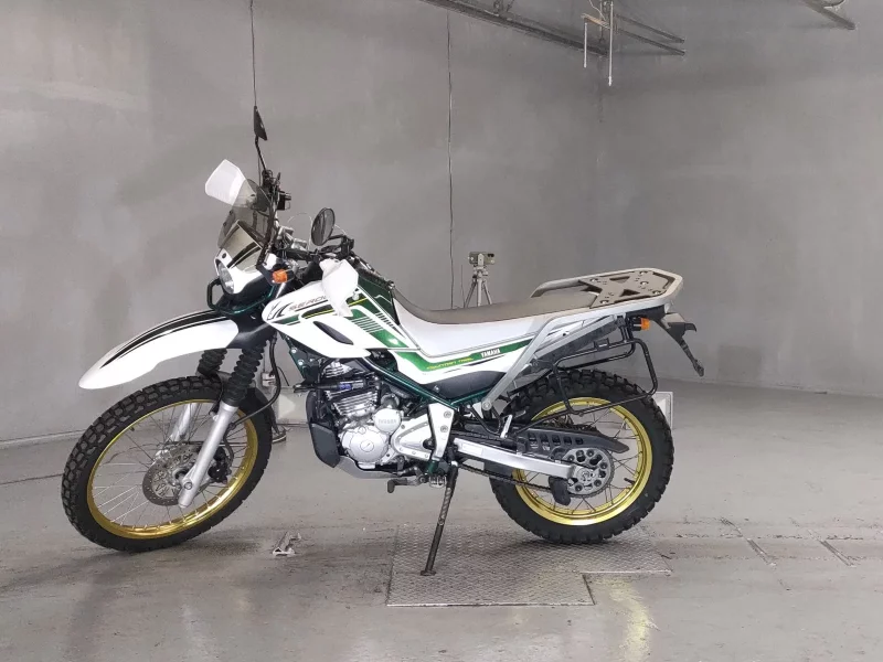 Yamaha SEROW 250