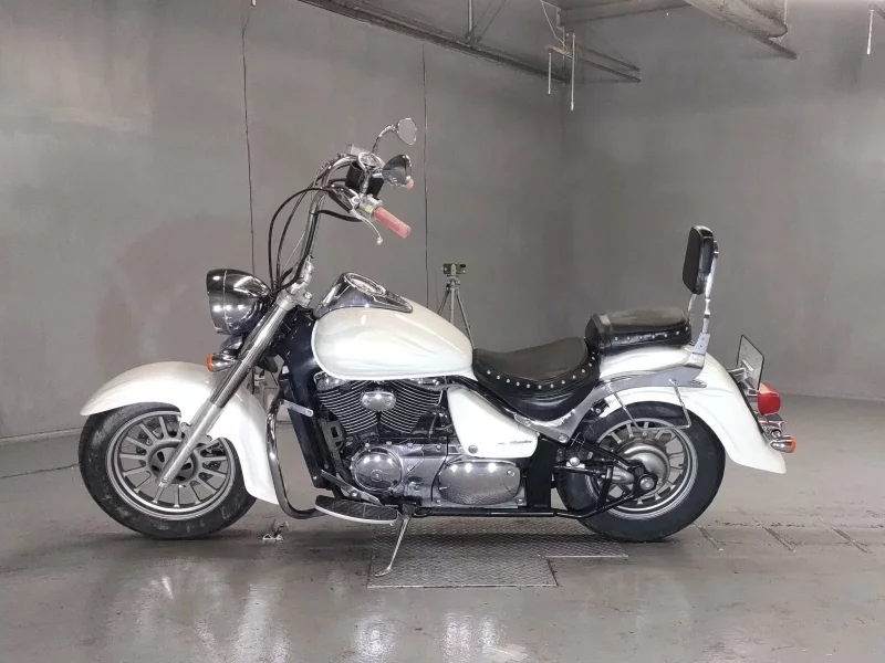 Suzuki INTRUDER 400 CLASSIC