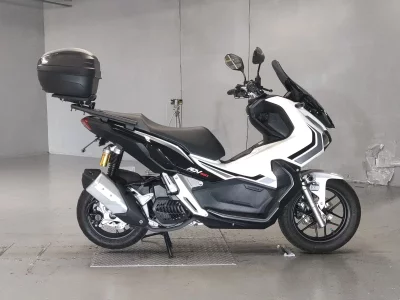 Honda ADV150