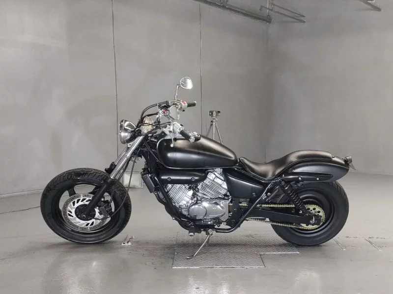 Honda MAGNA 250