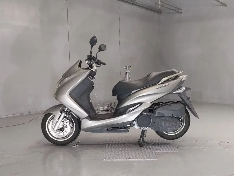 Yamaha MAJESTY 155S
