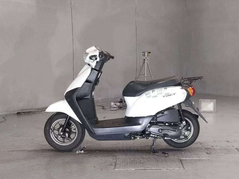 Honda TACT BASIC