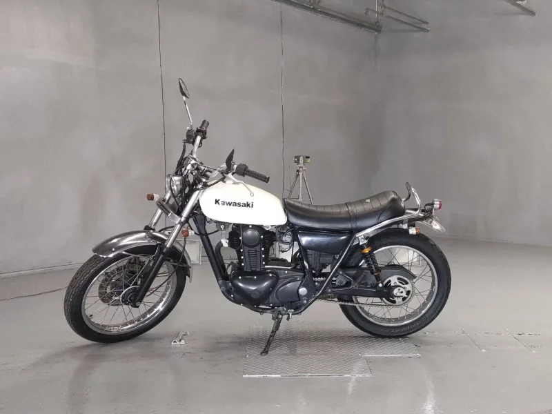 Kawasaki 250TR
