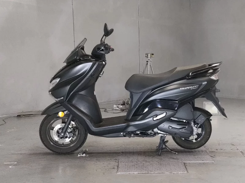 Suzuki BURGMAN STREET 125