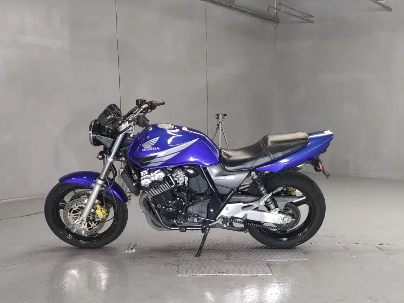 Honda CB400SF TRAINING CAR