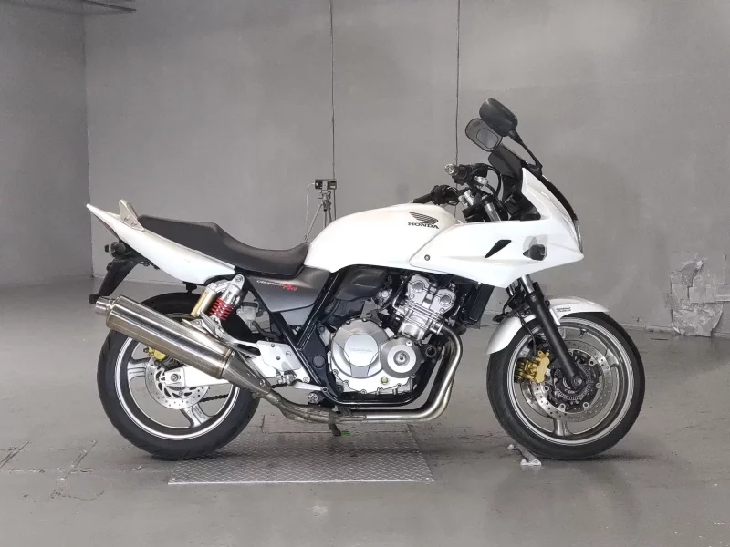 Honda CB400SFV-3 BOLDOR