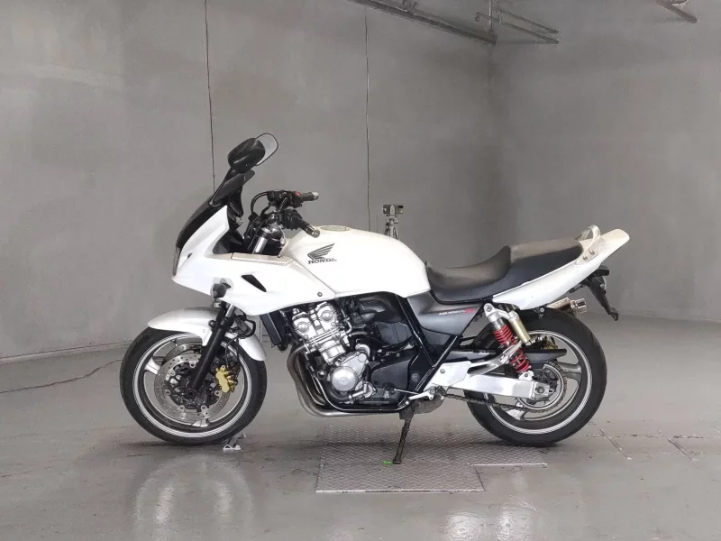 Honda CB400SFV-3 BOLDOR