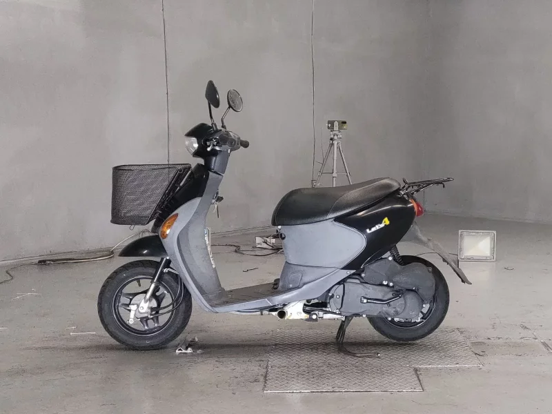 Suzuki LET S4