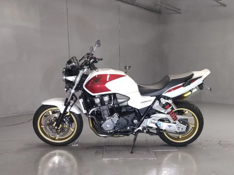Honda CB1300SF