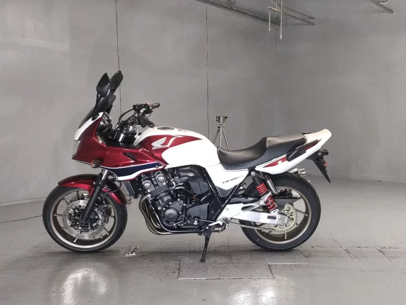 Honda CB400SFV-4 BOLDOR
