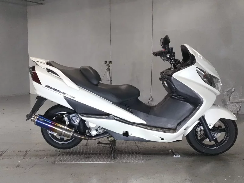 Suzuki SKYWAVE 250S