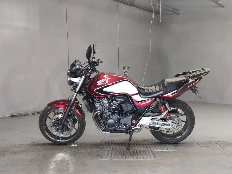 Honda CB400SFV-4