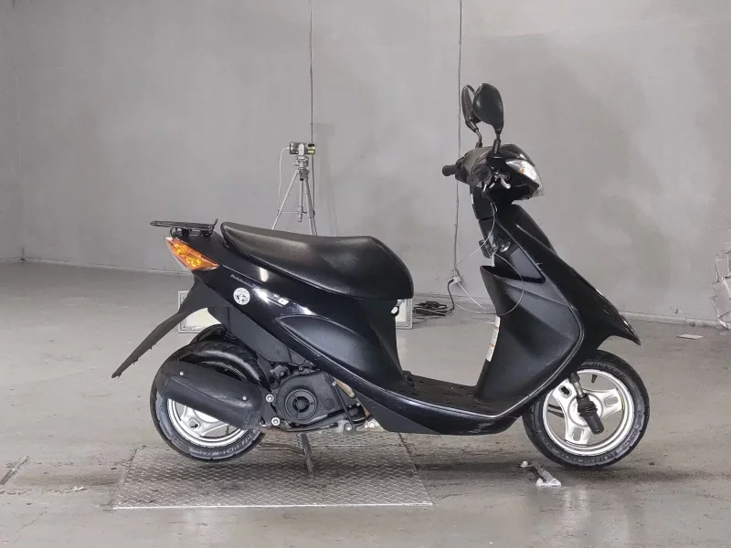 Suzuki ADDRESS V50