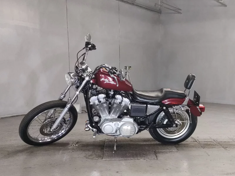 Harley-Davidson HARLEY XL883C