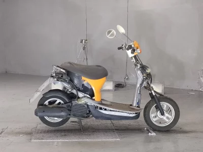 Honda CREA SCOOPY