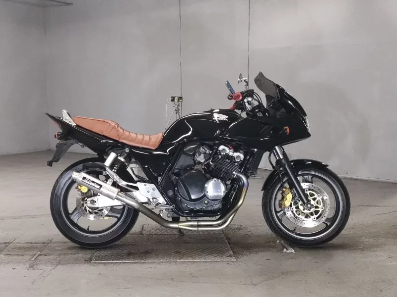 Honda CB400SFV-3 BOLDOR
