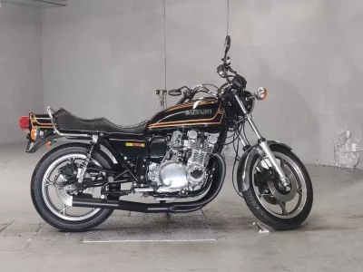Suzuki GS750