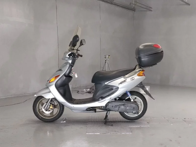 Yamaha AXIS100