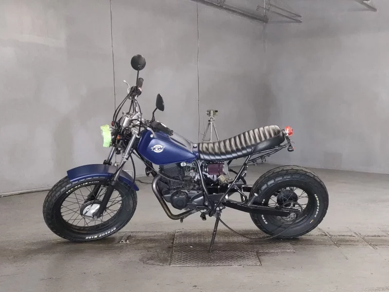 Yamaha TW200