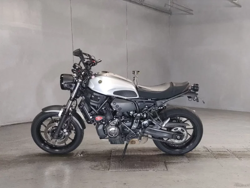 Yamaha XSR700