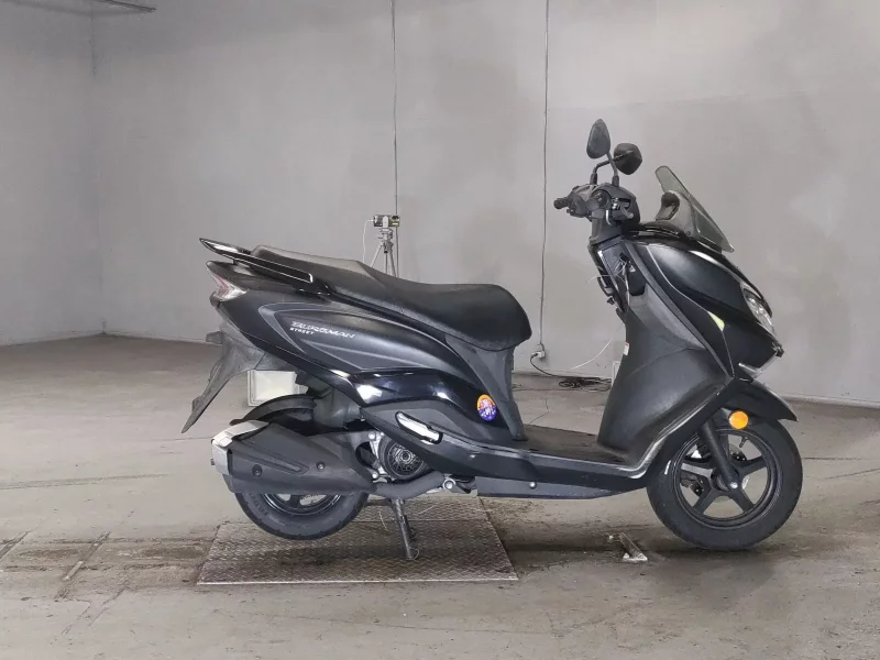 Suzuki BURGMAN 125