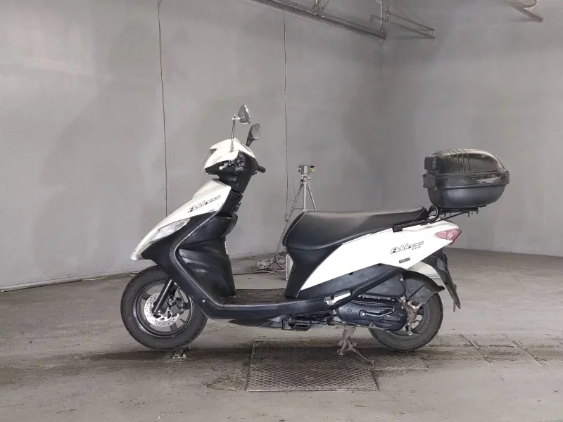 Suzuki ADDRESS V125