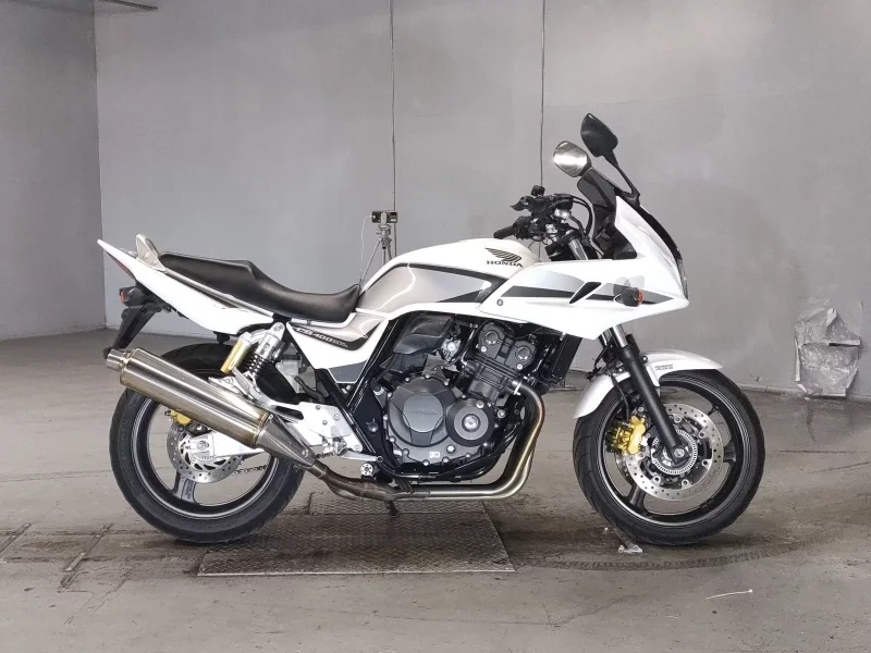 Honda CB400SFV-4 BOLDOR