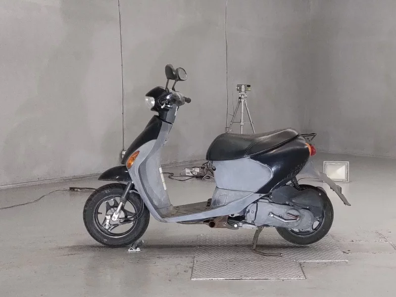 Suzuki LET S4